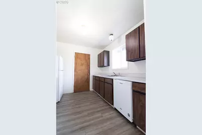 301 E 10th St, Joseph, OR 97846 - Photo 14