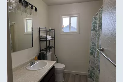 301 E 10th St, Joseph, OR 97846 - Photo 18