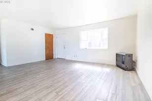 301 E 10th St, Joseph, OR 97846 - Photo 8