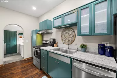 9929 SE Brandeis St, Clackamas, OR 97015 - Photo 14