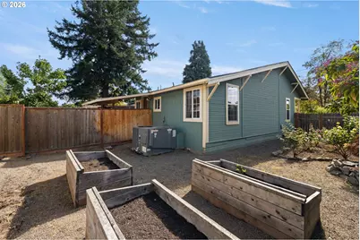 9929 SE Brandeis St, Clackamas, OR 97015 - Photo 36