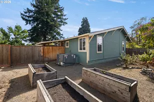 9929 SE Brandeis St, Clackamas, OR 97015 - Photo 36
