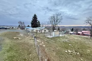 455 W 3rd St, Long Creek, OR 97856 - Photo 2