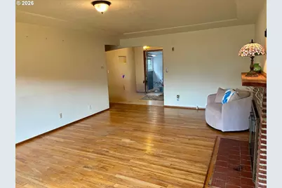 14031 SE Rhone St, Portland, OR 97236 - Photo 6