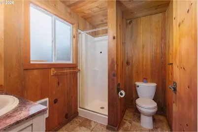 691 SE Jetty Ave, Lincoln City, OR 97367 - Photo 18