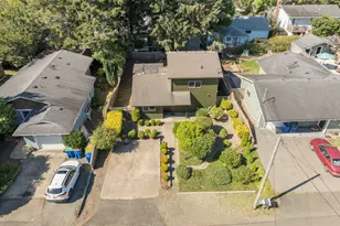 691 SE Jetty Ave, Lincoln City, OR 97367 - Photo 40