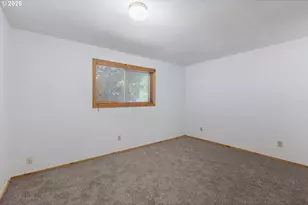 691 SE Jetty Ave, Lincoln City, OR 97367 - Photo 22
