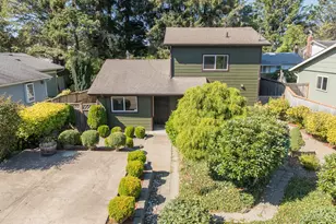 691 SE Jetty Ave, Lincoln City, OR 97367 - Photo 38