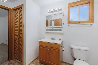 691 SE Jetty Ave, Lincoln City, OR 97367 - Photo 24