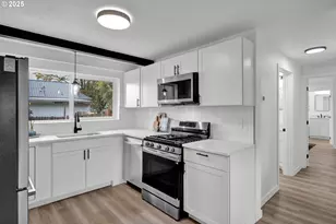 477 W Sherman St, Lebanon, OR 97355 - Photo 12