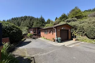 19921 Whaleshead Rd, Brookings, OR 97415 - Photo 4