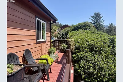 19921 Whaleshead Rd #OV9, Brookings, OR 97415 - Photo 14