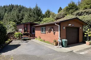 19921 Whaleshead Rd, Brookings, OR 97415 - Photo 6
