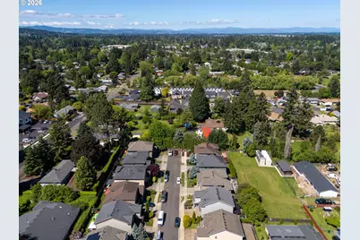 16147 SW Medallion Ln, Beaverton, OR 97007 - Photo 44