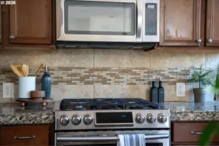 16147 SW Medallion Ln, Beaverton, OR 97007 - Photo 12