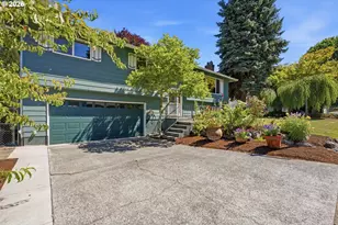 2080 SE Kelly Ave, Gresham, OR 97080 - Photo 2