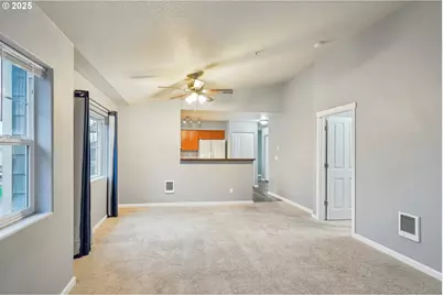 10654 NE Holly St #307, Hillsboro, OR 97006 - Photo 10