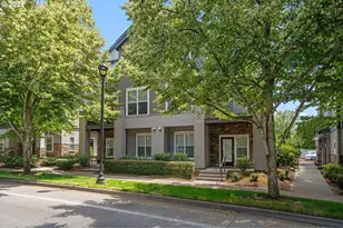 10757 NE Red Wing Way, Hillsboro, OR 97006 - Photo 2