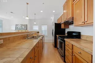 10757 NE Red Wing Way, Hillsboro, OR 97006 - Photo 14