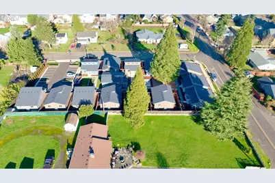 12300 Meadowlawn Dr, Oregon City, OR 97045 - Photo 40