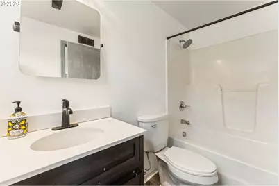 1115 E 11th St, Lafayette, OR 97127 - Photo 20