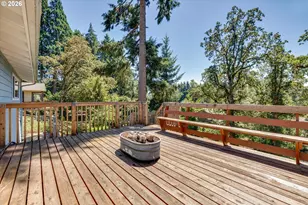 17243 SE Oatfield Rd, Milwaukie, OR 97267 - Photo 28