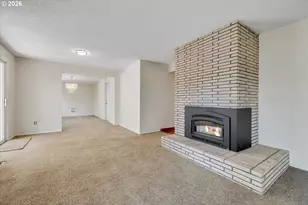 17243 SE Oatfield Rd, Milwaukie, OR 97267 - Photo 6