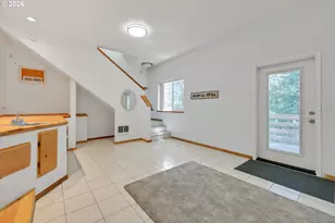 17243 SE Oatfield Rd, Milwaukie, OR 97267 - Photo 40