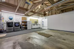 17243 SE Oatfield Rd, Milwaukie, OR 97267 - Photo 30