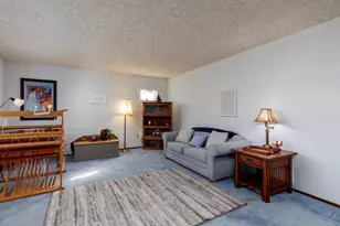 12720 SW Prince Albert St, King City, OR 97224 - Photo 6