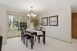 880 Spyglass Dr, Eugene, OR 97401 - Photo 8