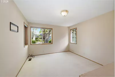 880 Spyglass Dr, Eugene, OR 97401 - Photo 26
