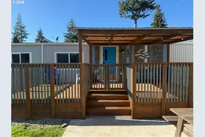 232 NE Ohio Ave, Bandon, OR 97411 - Photo 4