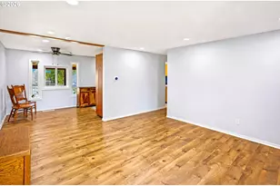 1175 SE 2nd St, Gresham, OR 97080 - Photo 6