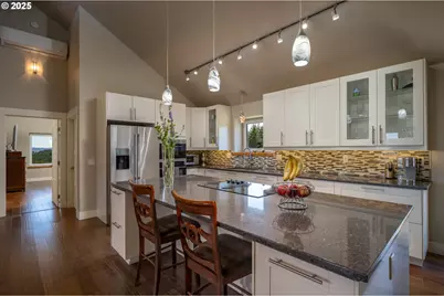 12000 NW Old Wagon Rd, Carlton, OR 97111 - Photo 18