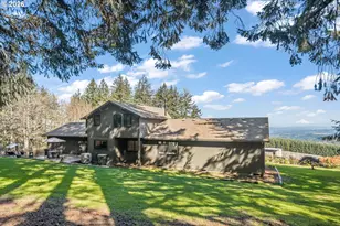 19420 NE Vista Hill Dr, Hillsboro, OR 97123 - Photo 42