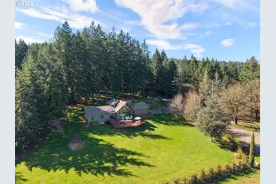 19420 NE Vista Hill Dr, Hillsboro, OR 97123 - Photo 46