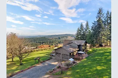 19420 NE Vista Hill Dr, Hillsboro, OR 97123 - Photo 4