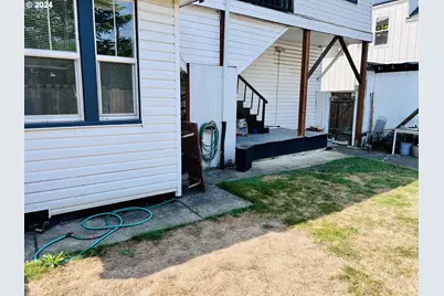 1346 SE 43rd Ave, Portland, OR 97215 - Photo 6