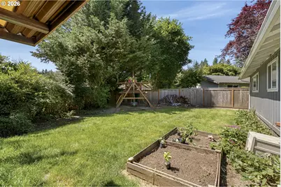 8820 SW Nisqually Ct, Tualatin, OR 97062 - Photo 34