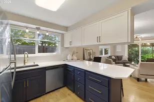 8820 SW Nisqually Ct, Tualatin, OR 97062 - Photo 16