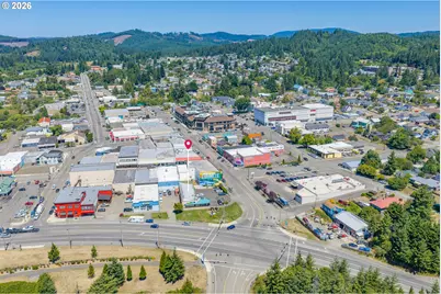 31 N Adams St, Coquille, OR 97423 - Photo 40