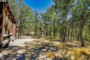 2300 Dry Creek Rd, Mosier, OR 97040 - Photo 18