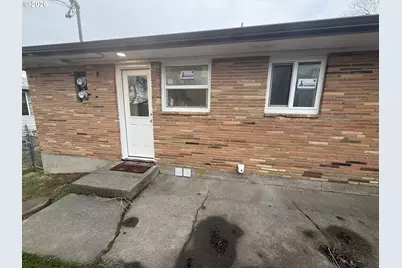 805 SE 6th St, Pendleton, OR 97801 - Photo 6