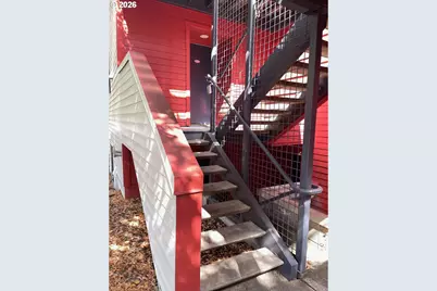 910 NW Naito Pkwy #I-12, Portland, OR 97209 - Photo 12