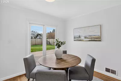 7343 N Hurst Ave, Portland, OR 97203 - Photo 12