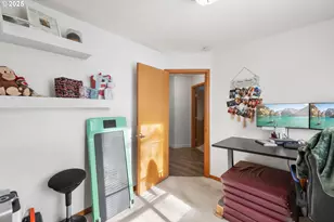 14206 SE Raelyn Terrace, Milwaukie, OR 97267 - Photo 16