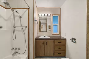 1199 N Terry St, Eugene, OR 97402 - Photo 22