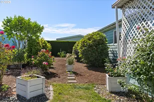 1199 N Terry St, Eugene, OR 97402 - Photo 24