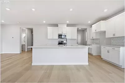 18760 SW Whitehorse Ln, Beaverton, OR 97007 - Photo 2